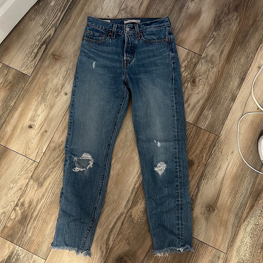 Levi’s Wedgie Jeans